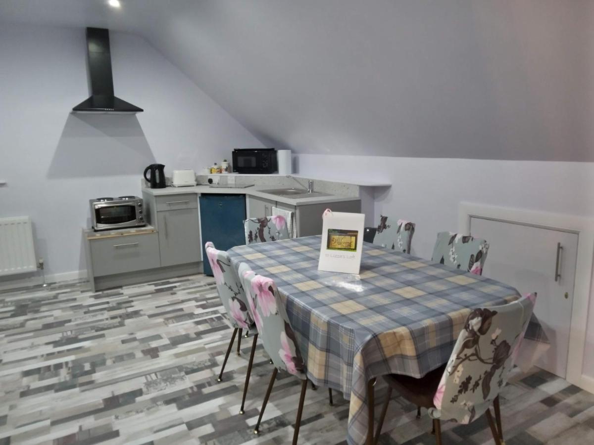 Appartamento Lizza's Loft Kilcoo Esterno foto